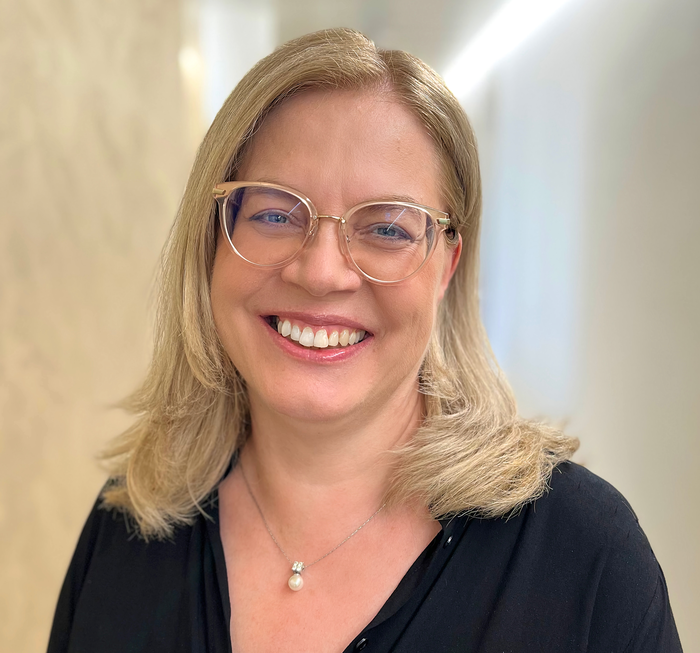 Caroline Cabiallavetta Sisini, Arztsekretärin bei NeuroSpineZürich Portraitfoto von Caroline Cabiallavetta Sisini, Arztsekretärin bei NeuroSpineZürich